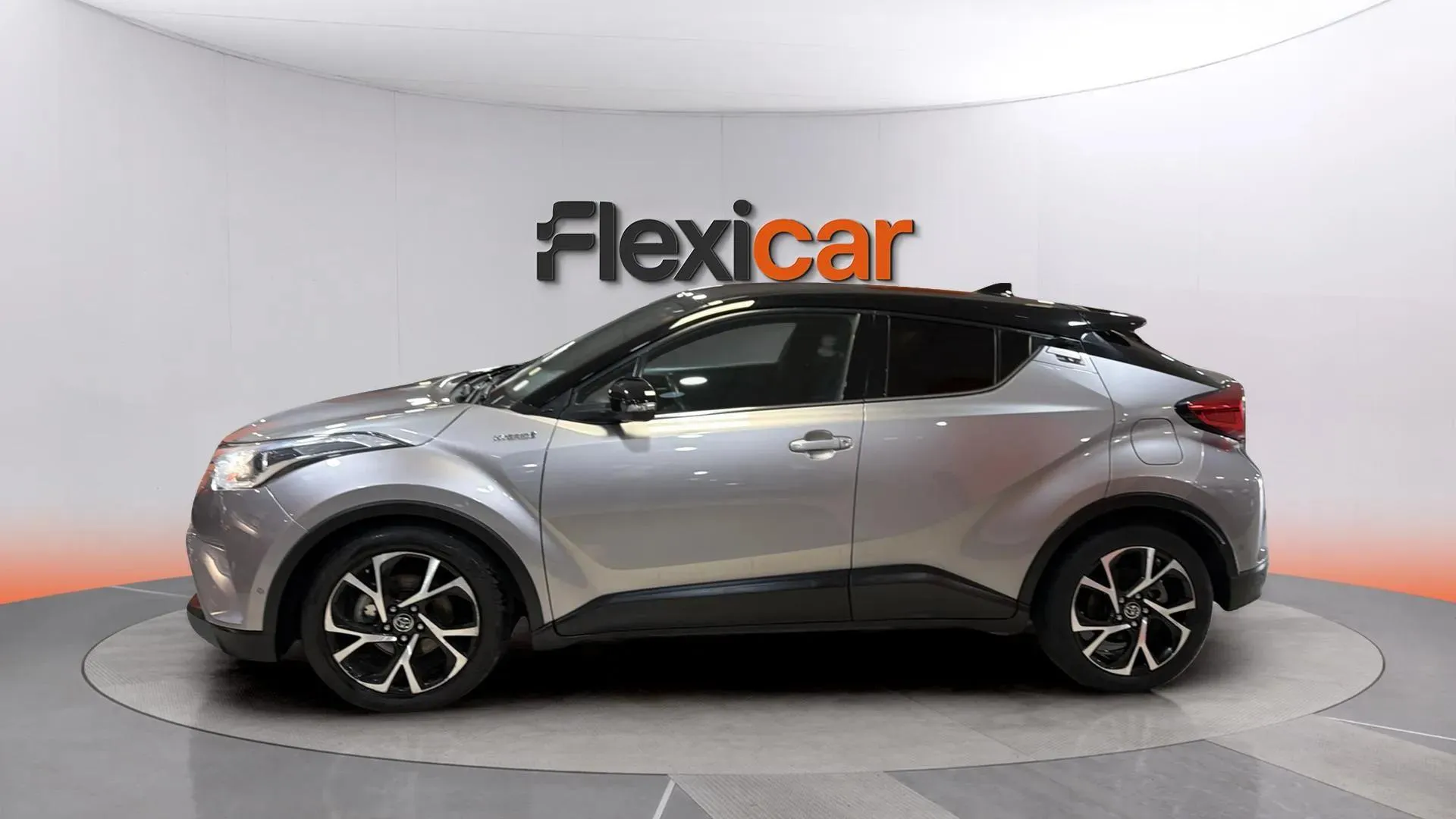 Toyota C-HR 1.8 125H Active - foto 4