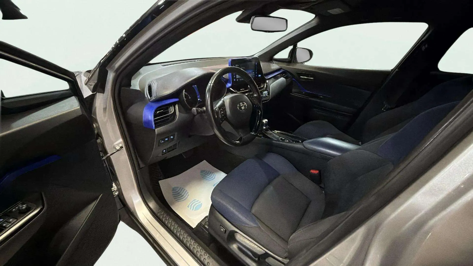 Toyota C-HR 1.8 125H Active - foto 12