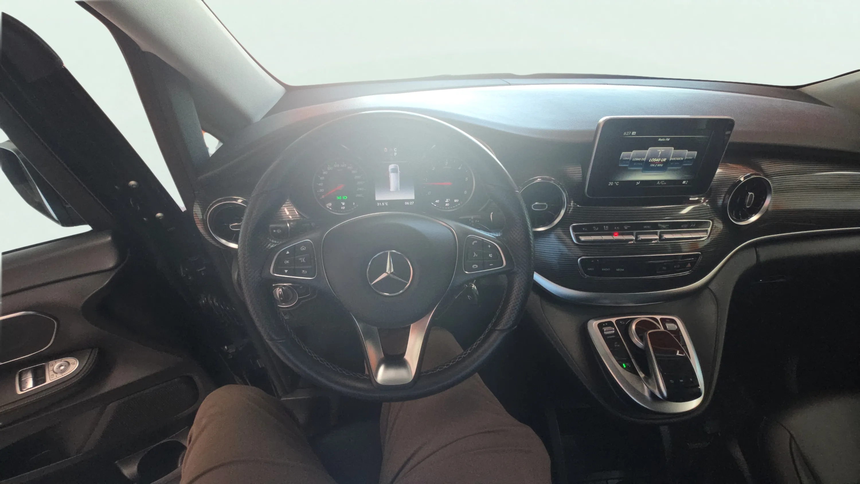 Mercedes-Benz Clase V 220 d Avantgarde Largo - foto 10