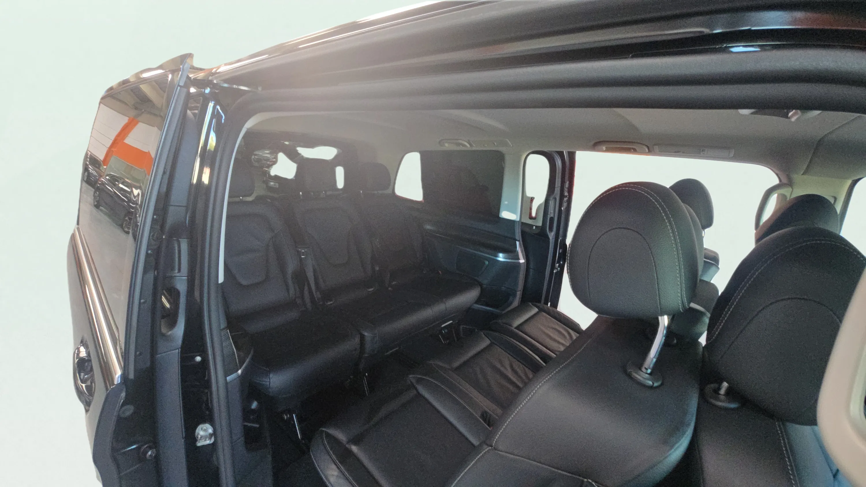 Mercedes-Benz Clase V 220 d Avantgarde Largo - foto 13