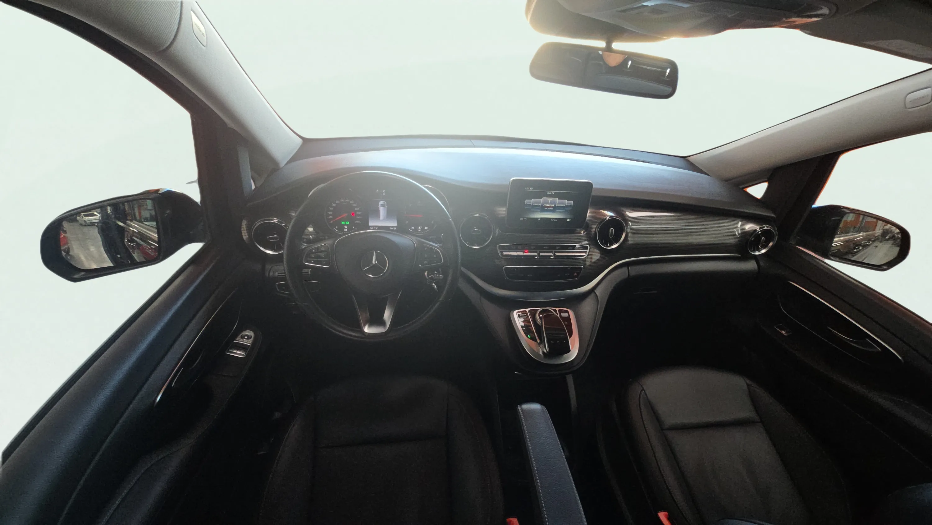 Mercedes-Benz Clase V 220 d Avantgarde Largo - foto 8