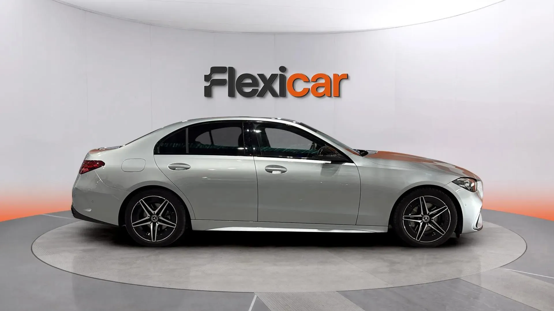 Mercedes-Benz Clase C C 200 d - foto 8