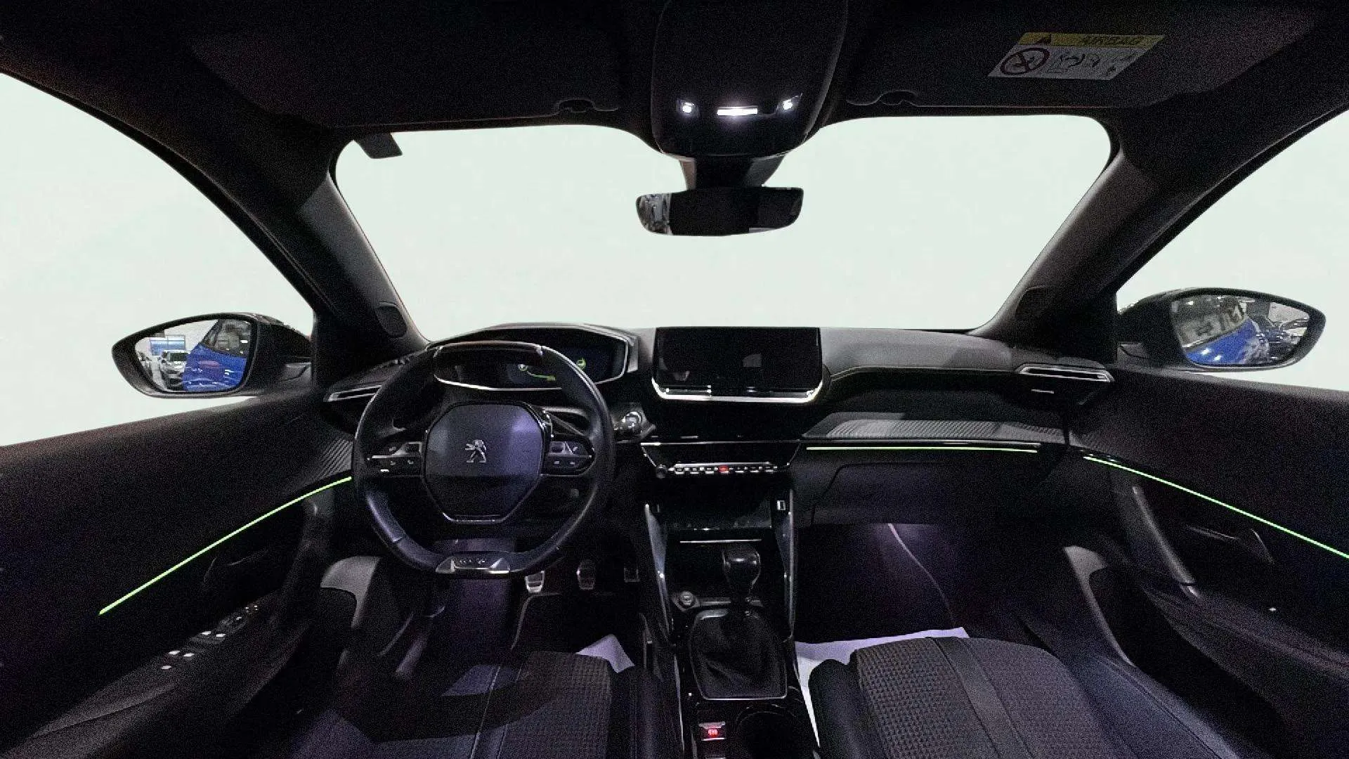 Peugeot 2008 GT PureTech 130 - foto 9