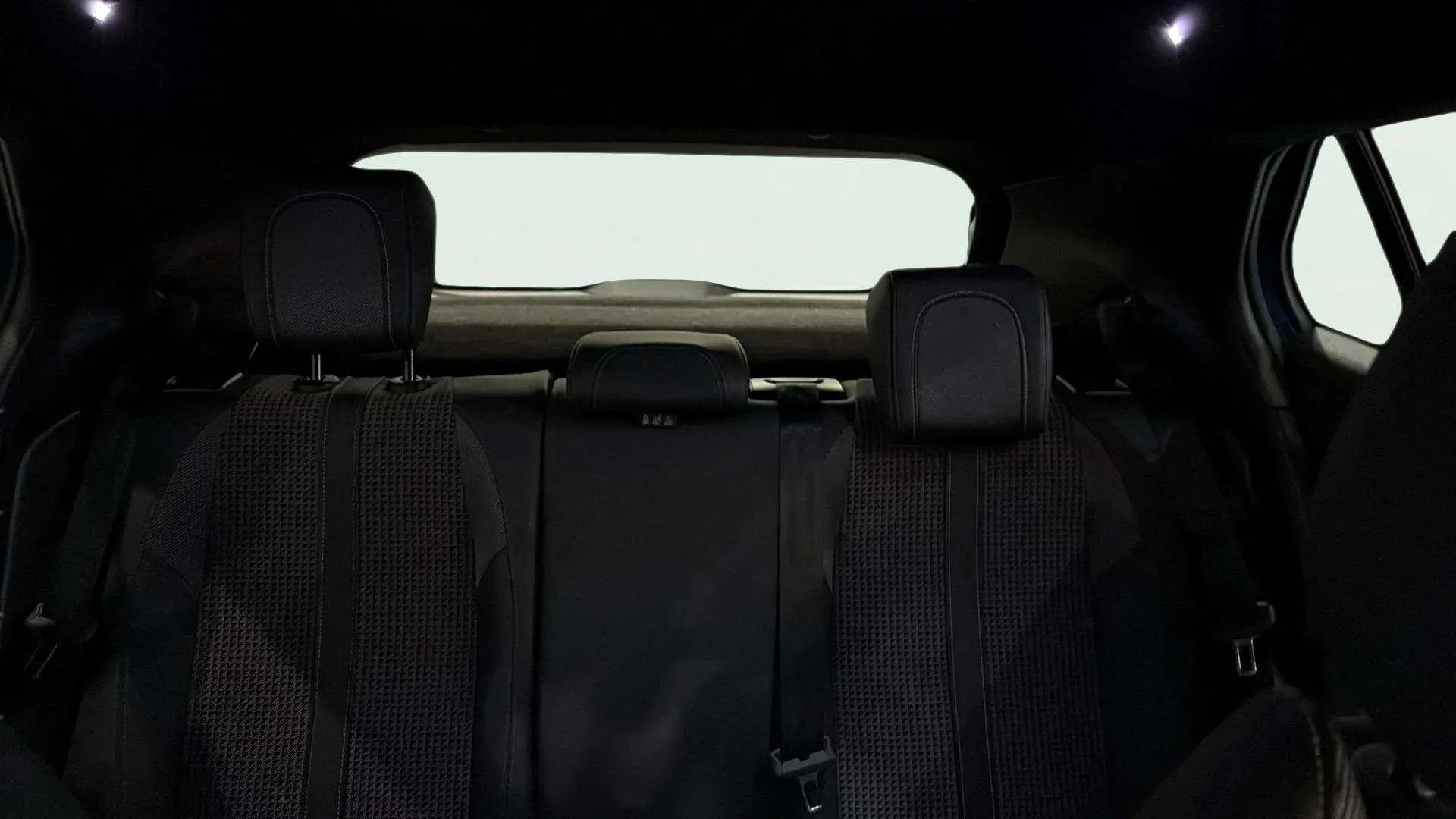 Peugeot 2008 GT PureTech 130 - foto 15