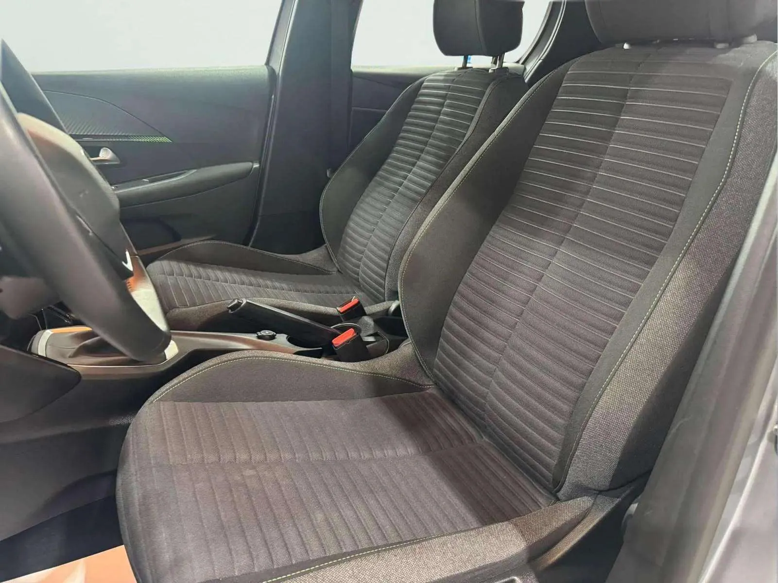 Peugeot 208 Active PureTech 100 - foto 12