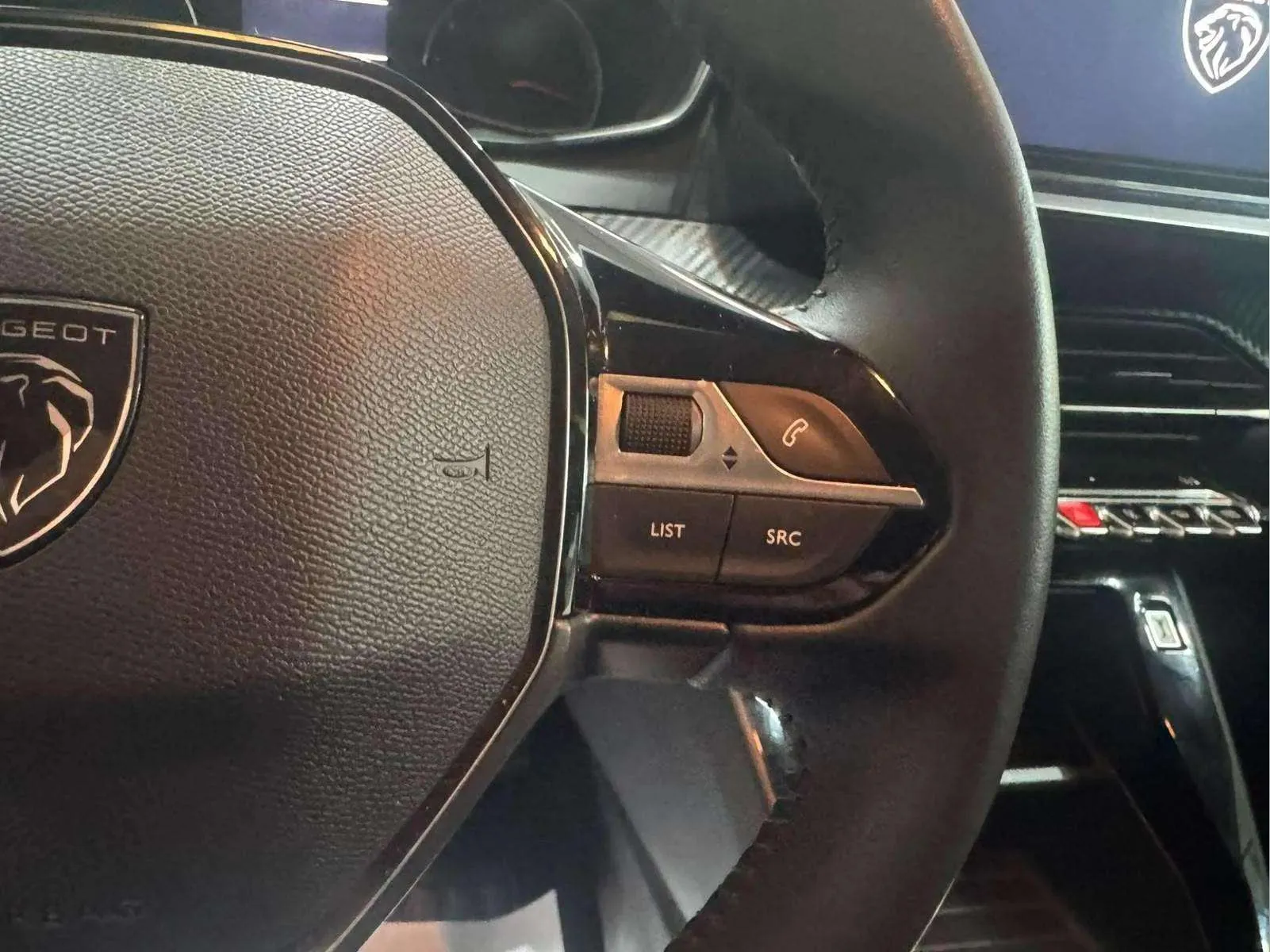 Peugeot 208 Active PureTech 100 - foto 14