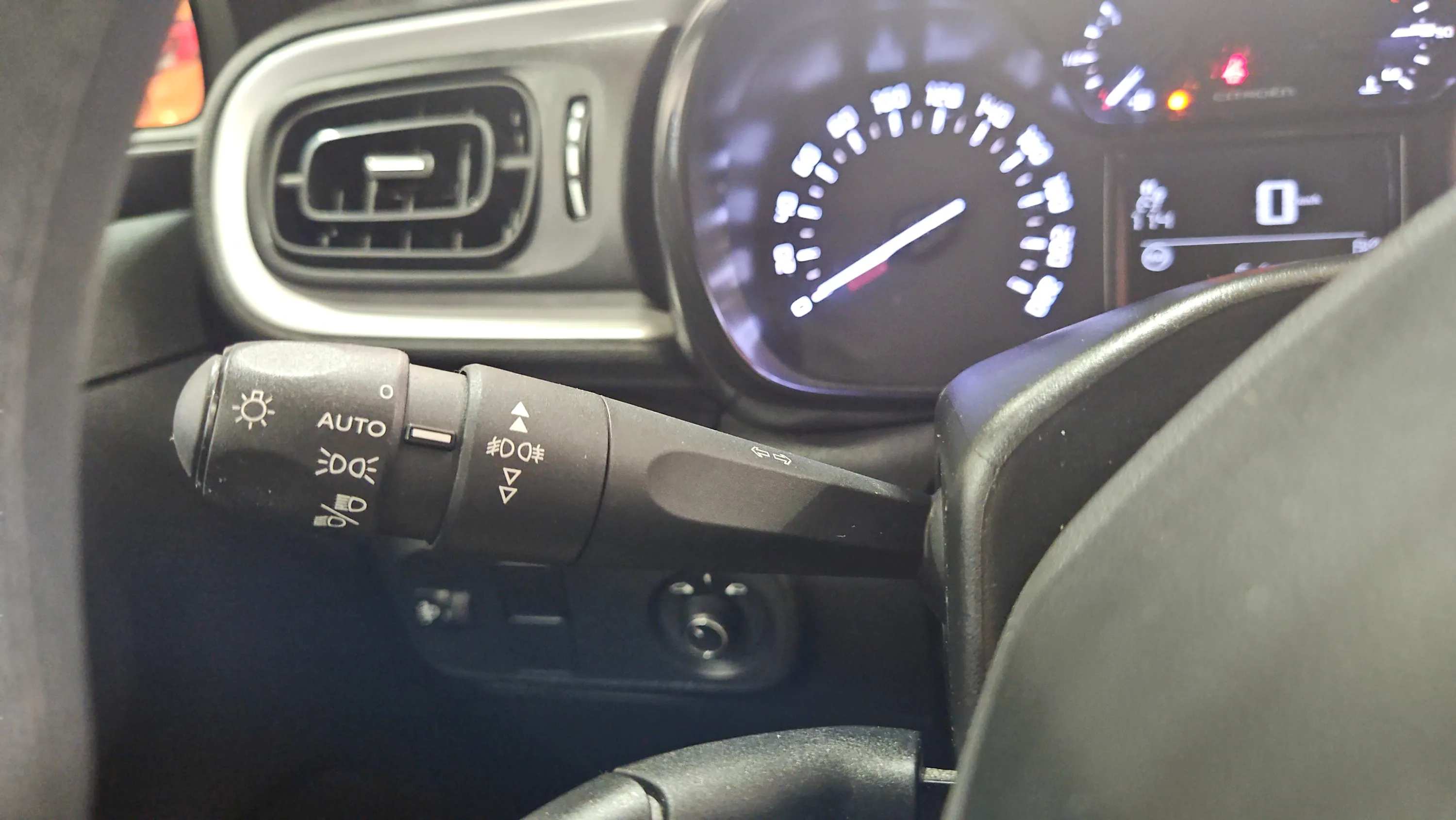 Citroën C3 PureTech Plus - foto 18