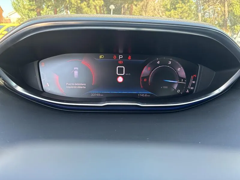 Peugeot 3008 1.5 BlueHDi Pack - foto 28