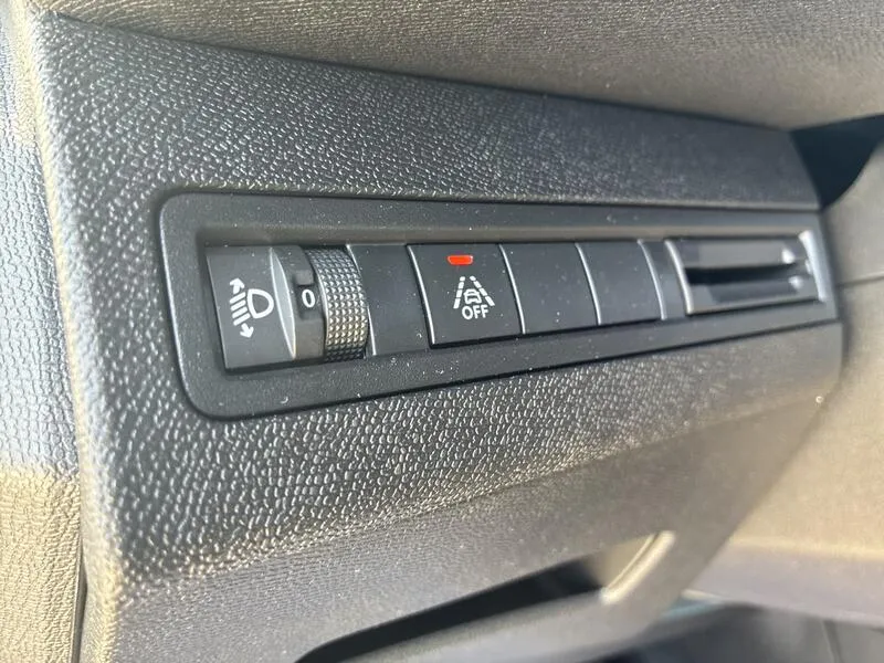 Peugeot 3008 1.5 BlueHDi Pack - foto 27