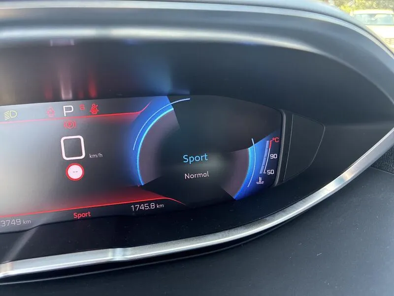 Peugeot 3008 1.5 BlueHDi Pack - foto 39