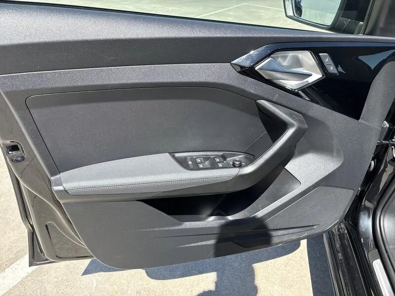 Audi A1 30 TFSI S line Sportback - foto 24