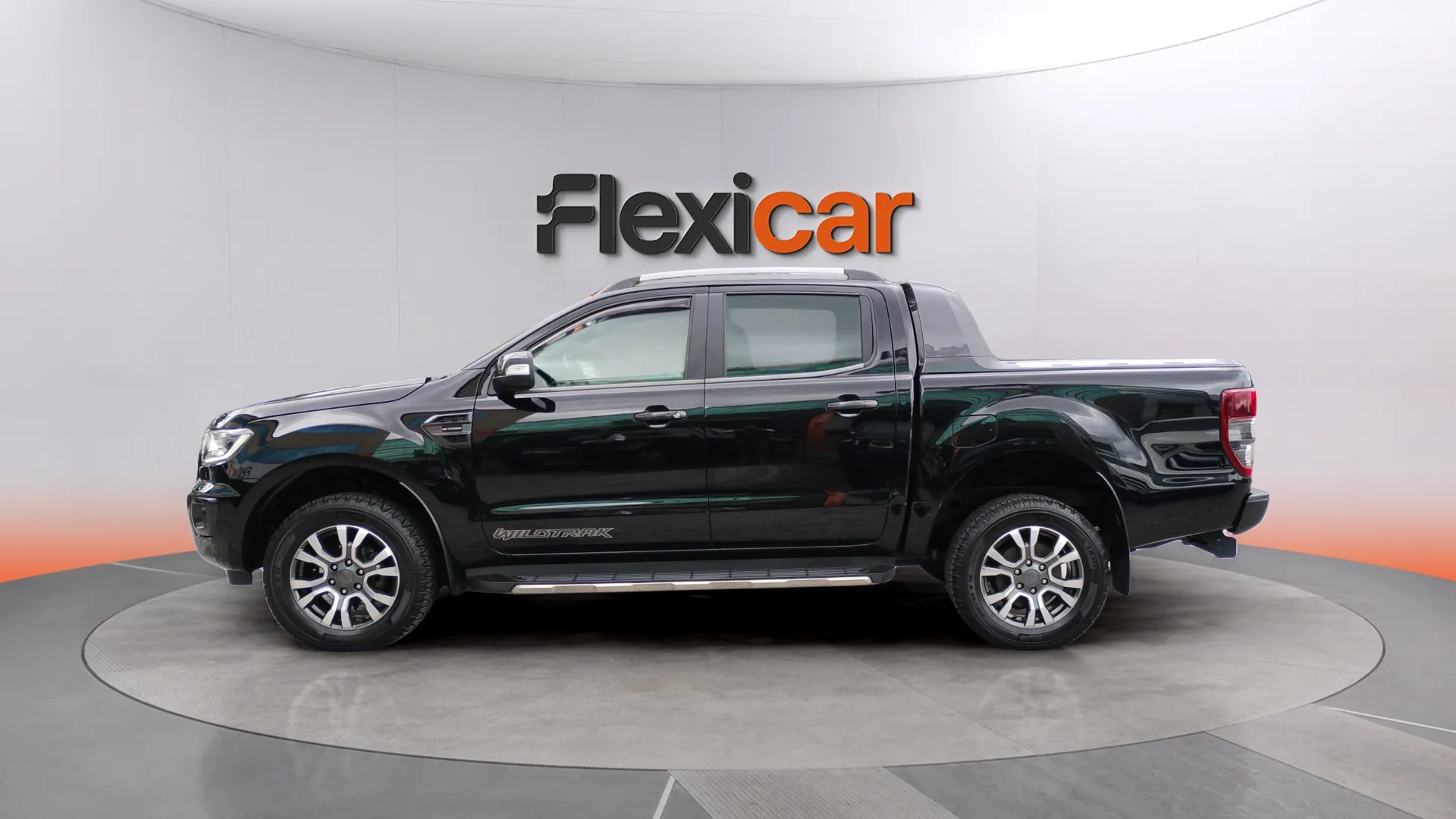 Ford Ranger 2.0 TDCi 4x4 Dob Cab Wildtrack - foto 7