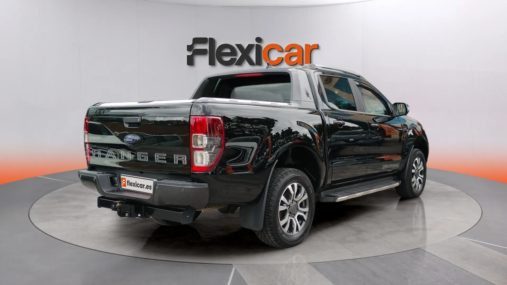 Ford Ranger 2.0 TDCi 4x4 Dob Cab Wildtrack - foto 4