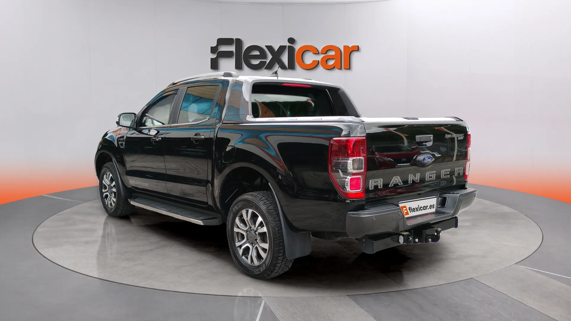 Ford Ranger 2.0 TDCi 4x4 Dob Cab Wildtrack - foto 6