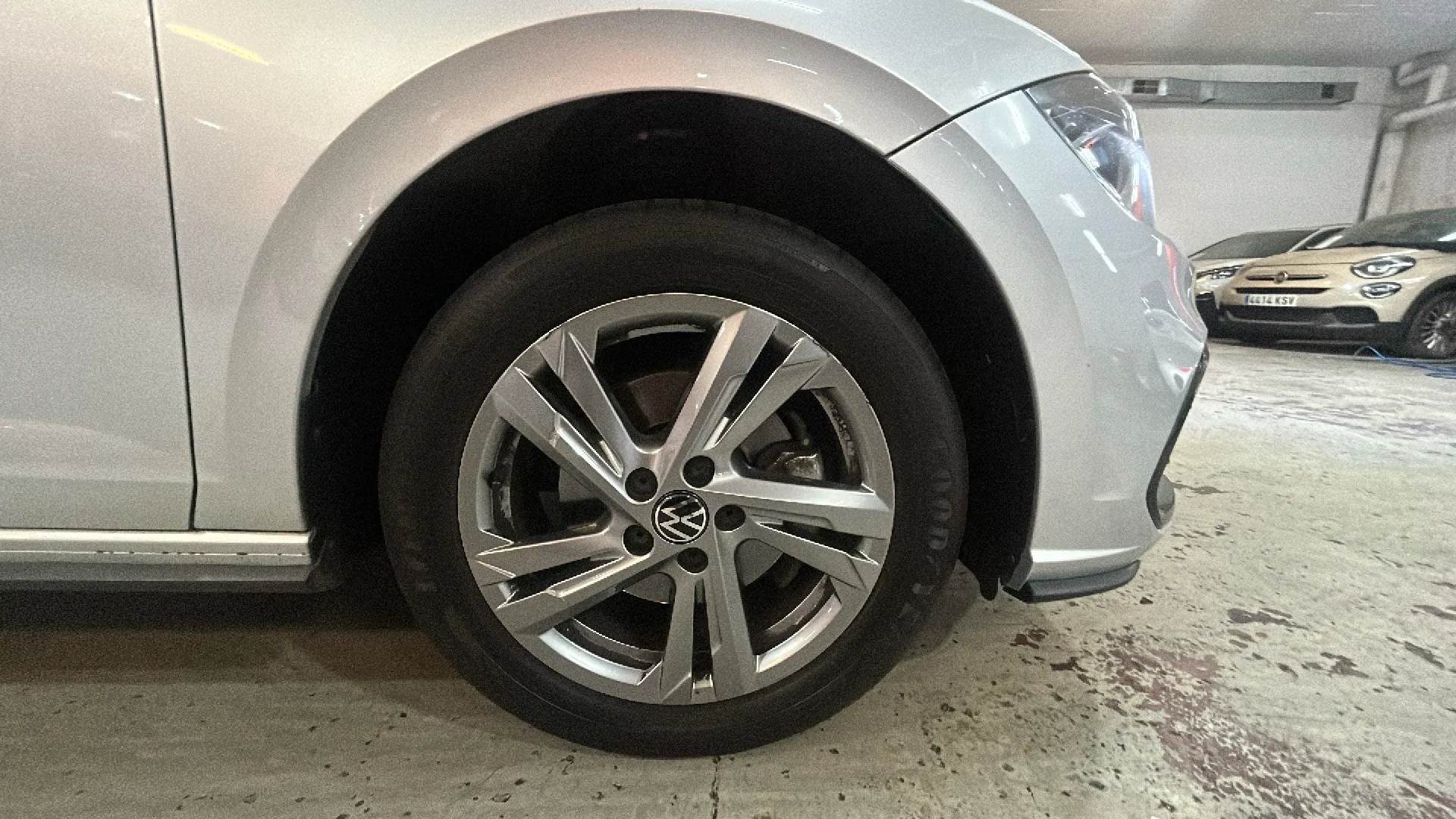 Volkswagen Polo R-Line 1.0 TSI DSG - foto 9