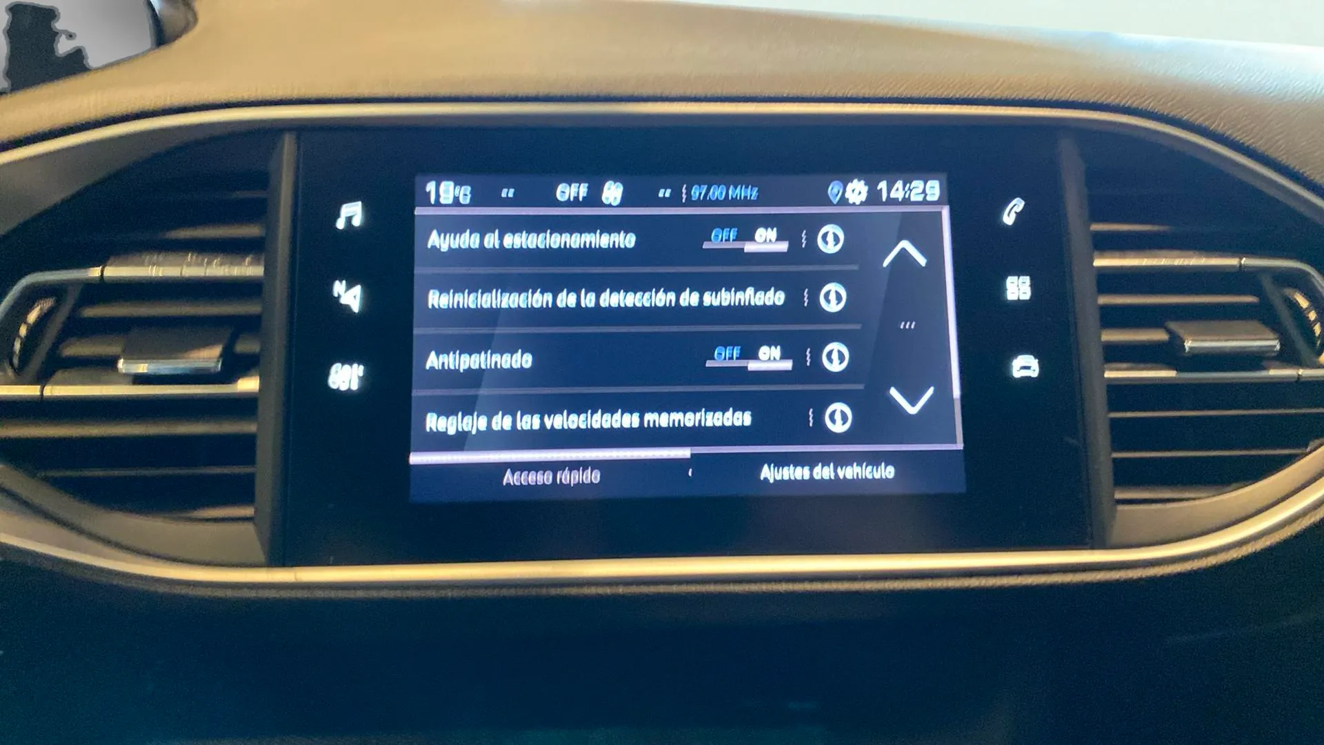 Peugeot 308 SW Style PureTech 130 - foto 15