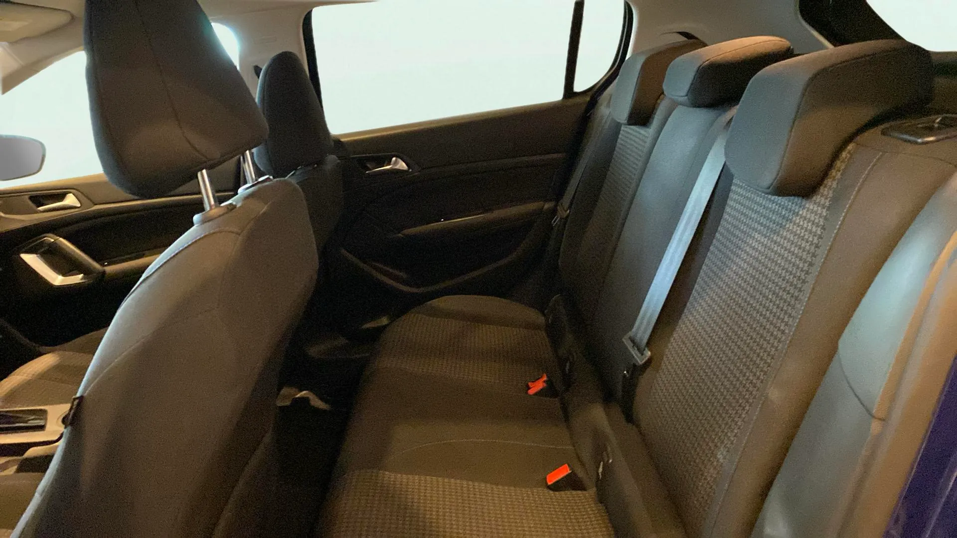 Peugeot 308 SW Style PureTech 130 - foto 20