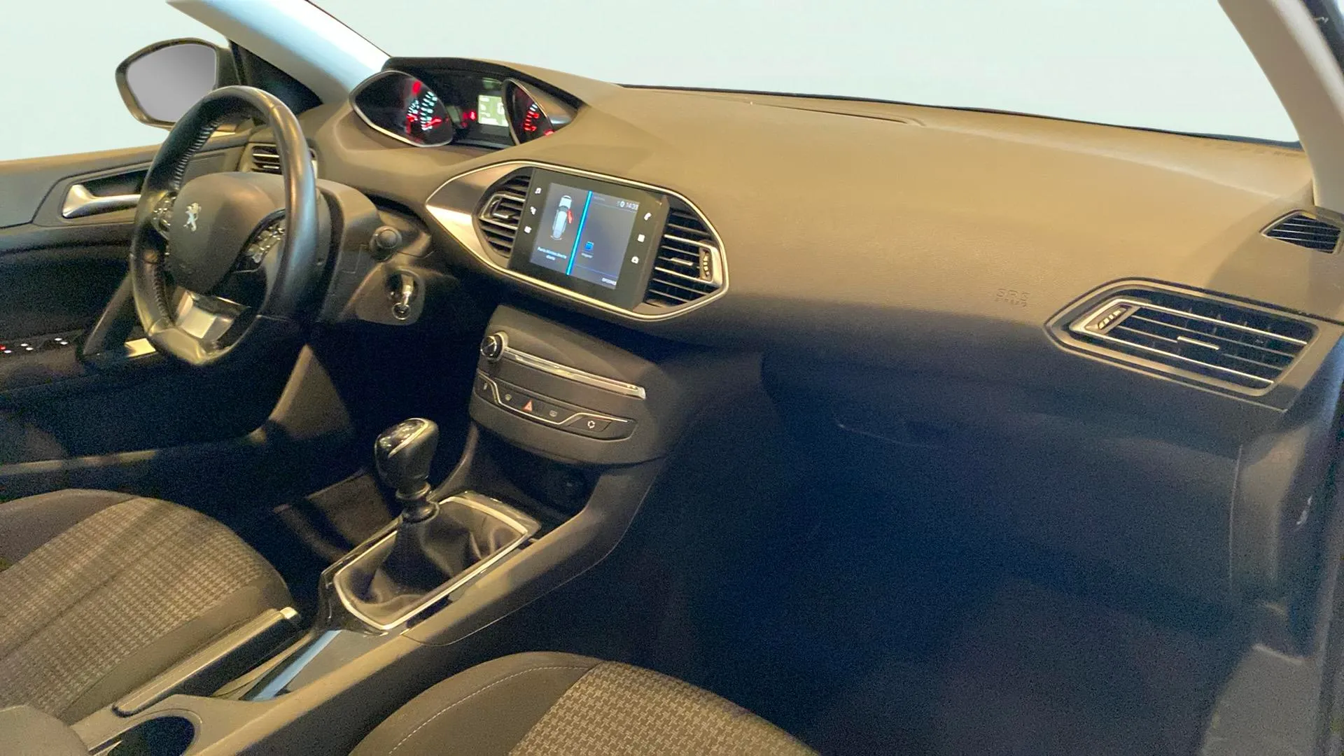 Peugeot 308 SW Active Pack PureTech 130 - foto 18