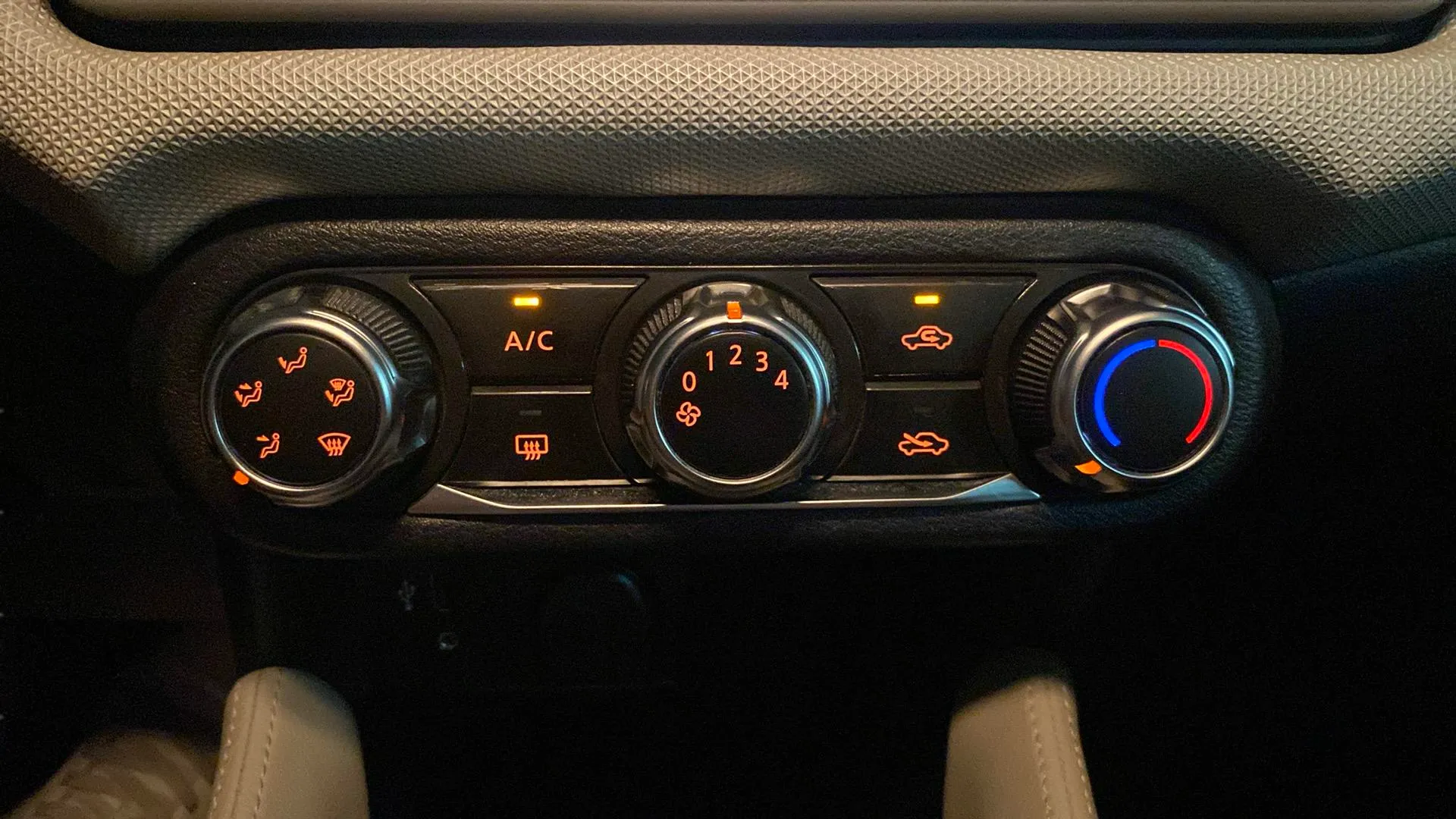 Nissan Micra IG-T Acenta - foto 23