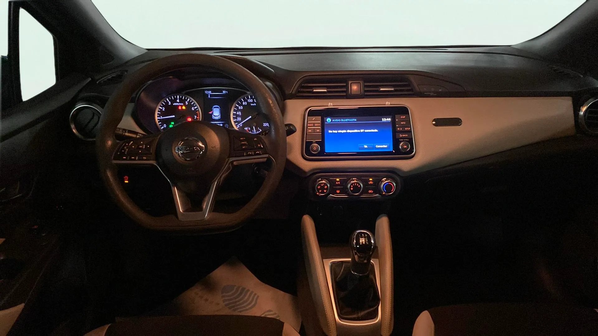 Nissan Micra IG-T Acenta - foto 12