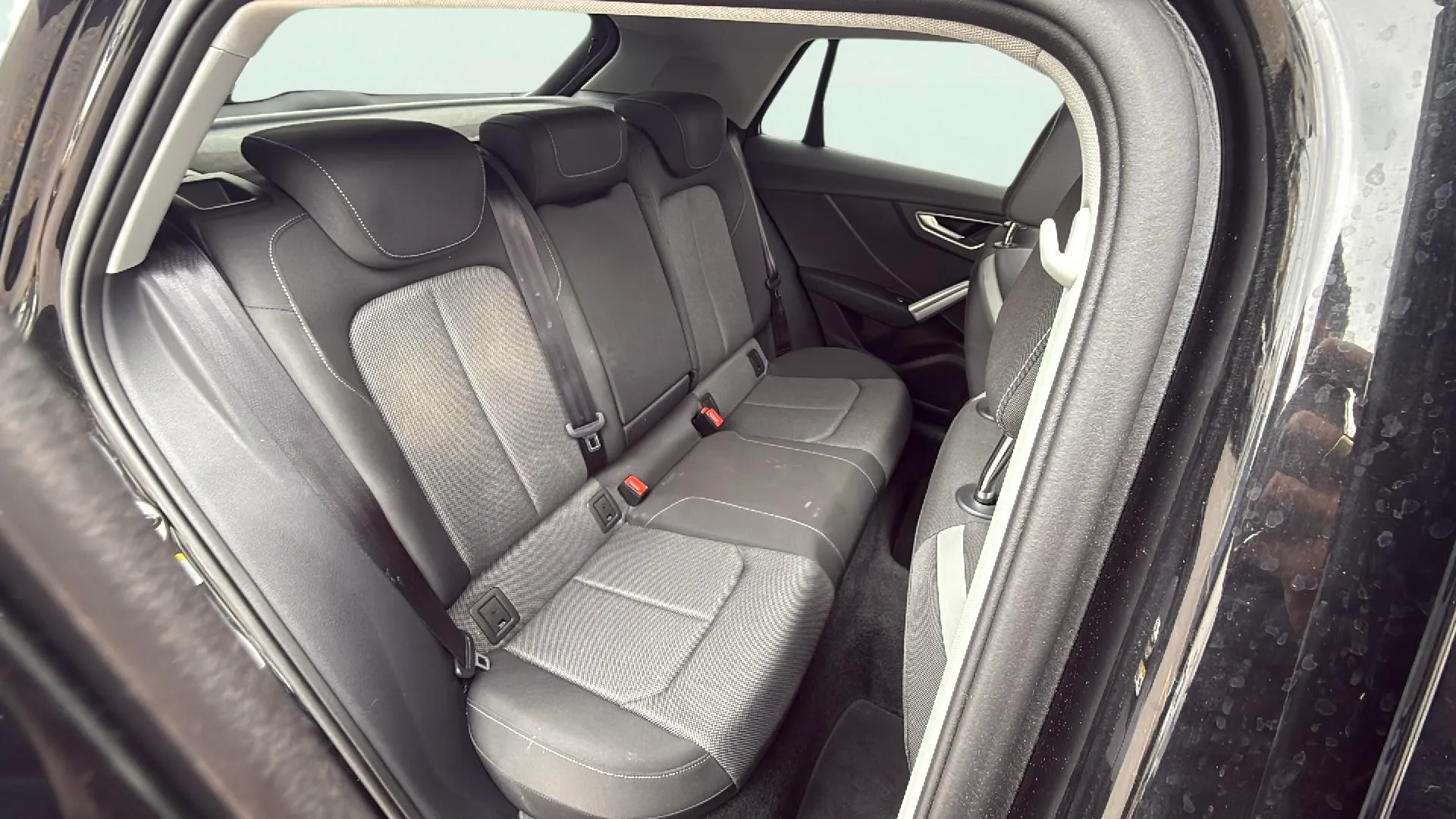 Audi Q2 Black Line 35 TFSI S tronic - foto 4