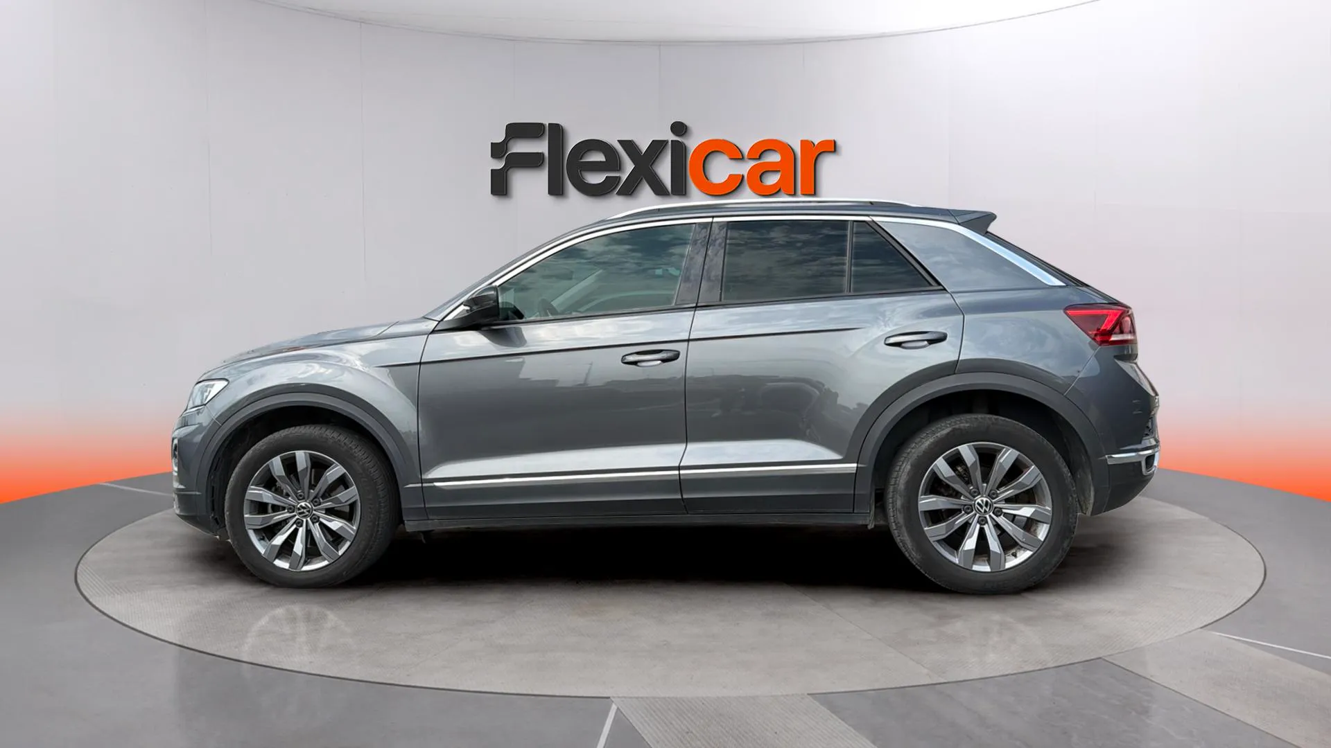Volkswagen T-Roc Sport 2.0 TDI DSG - foto 4