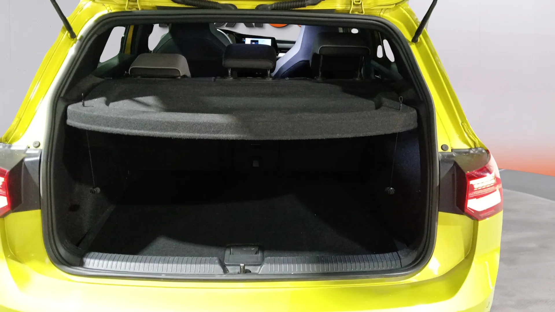 Volkswagen Golf R-Line 2.0 TDI DSG - foto 21