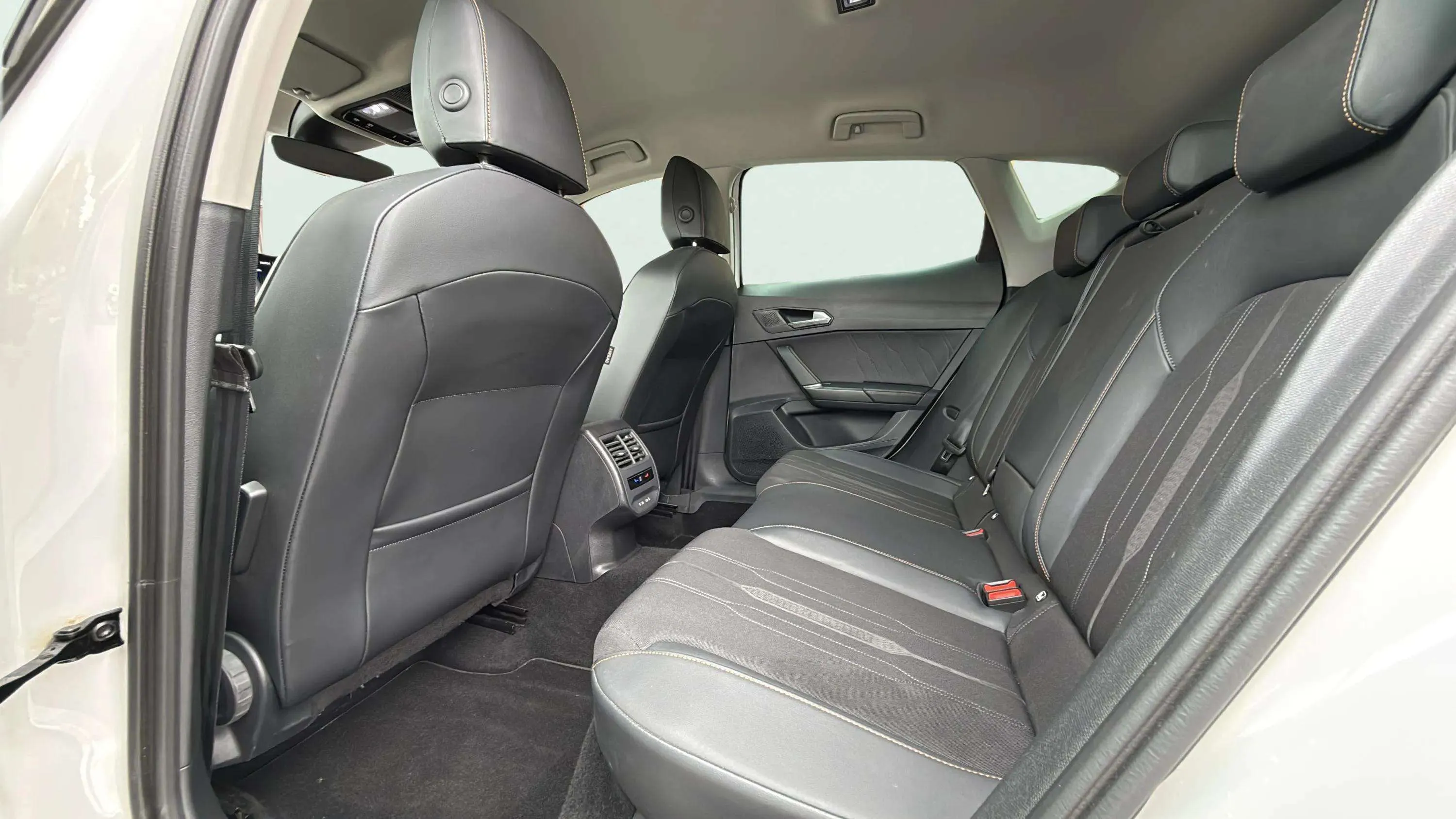 Cupra Formentor 1.5 TSI DSG - foto 24