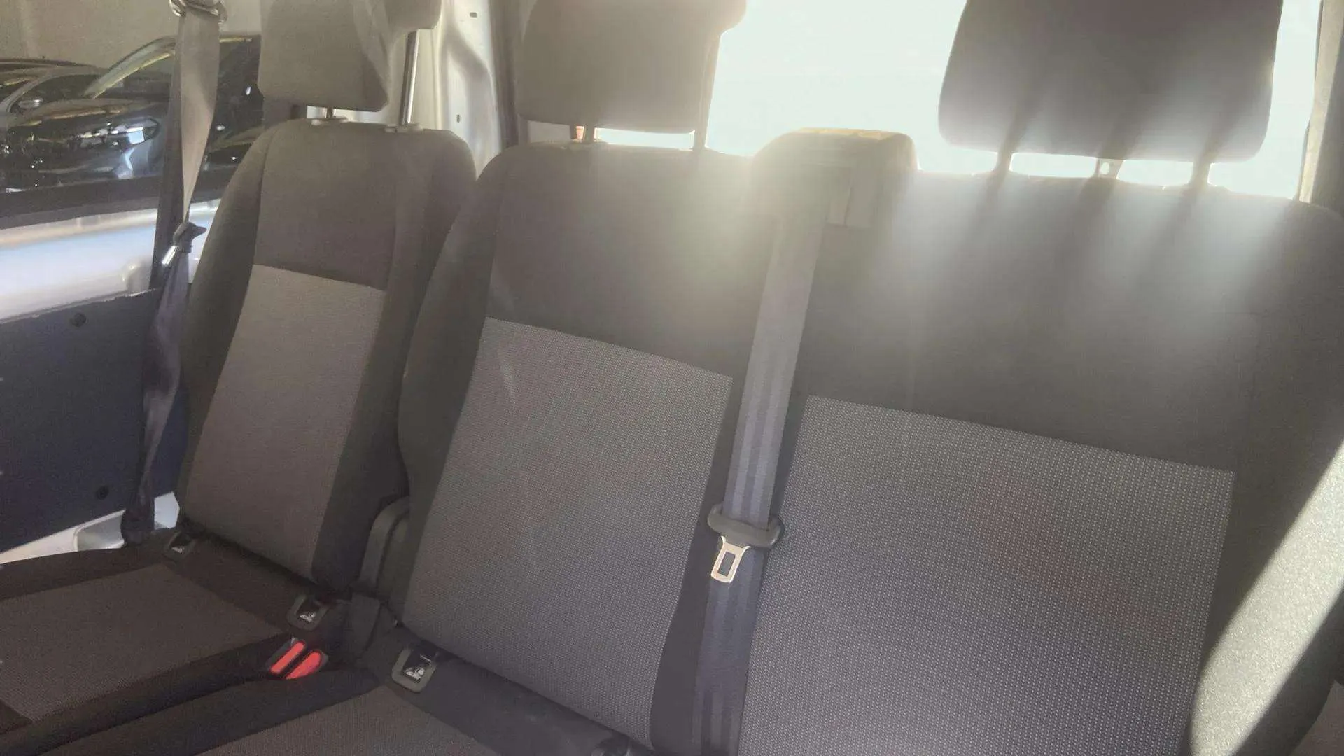 Peugeot Traveller Active BlueHDi Long - foto 19