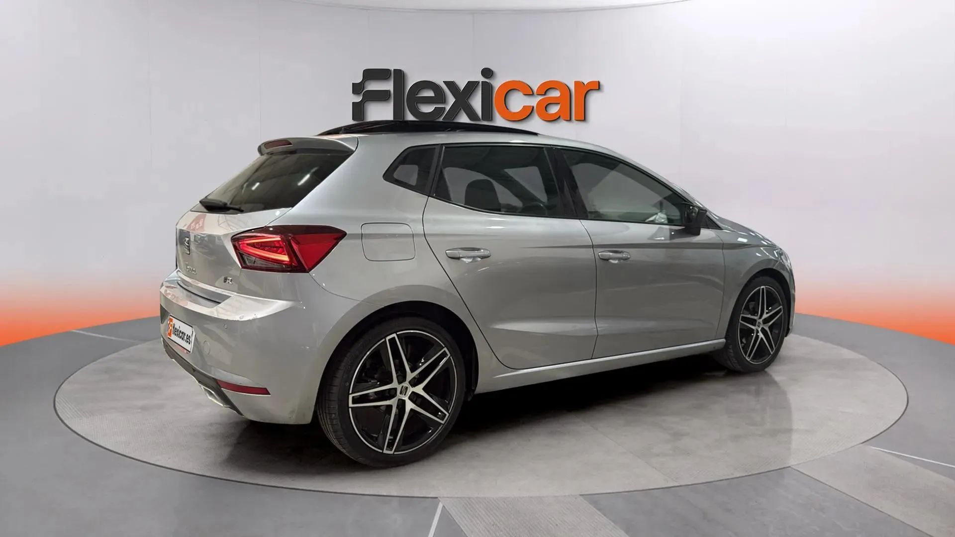 SEAT Ibiza 1.0 TSI FR Plus - foto 7