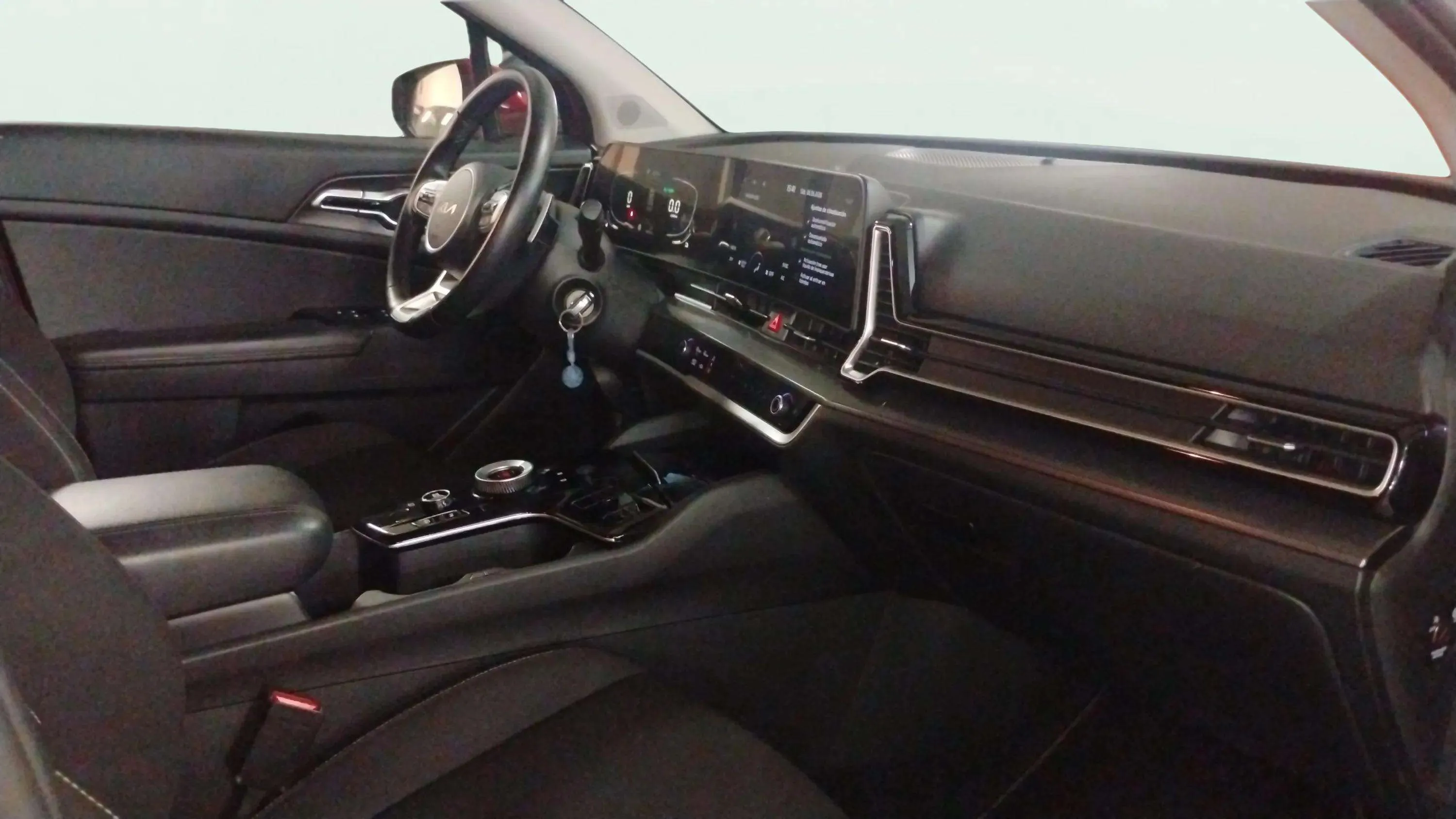 Kia Sportage 1.6 T-GDi HEV Drive 4x2 - foto 24
