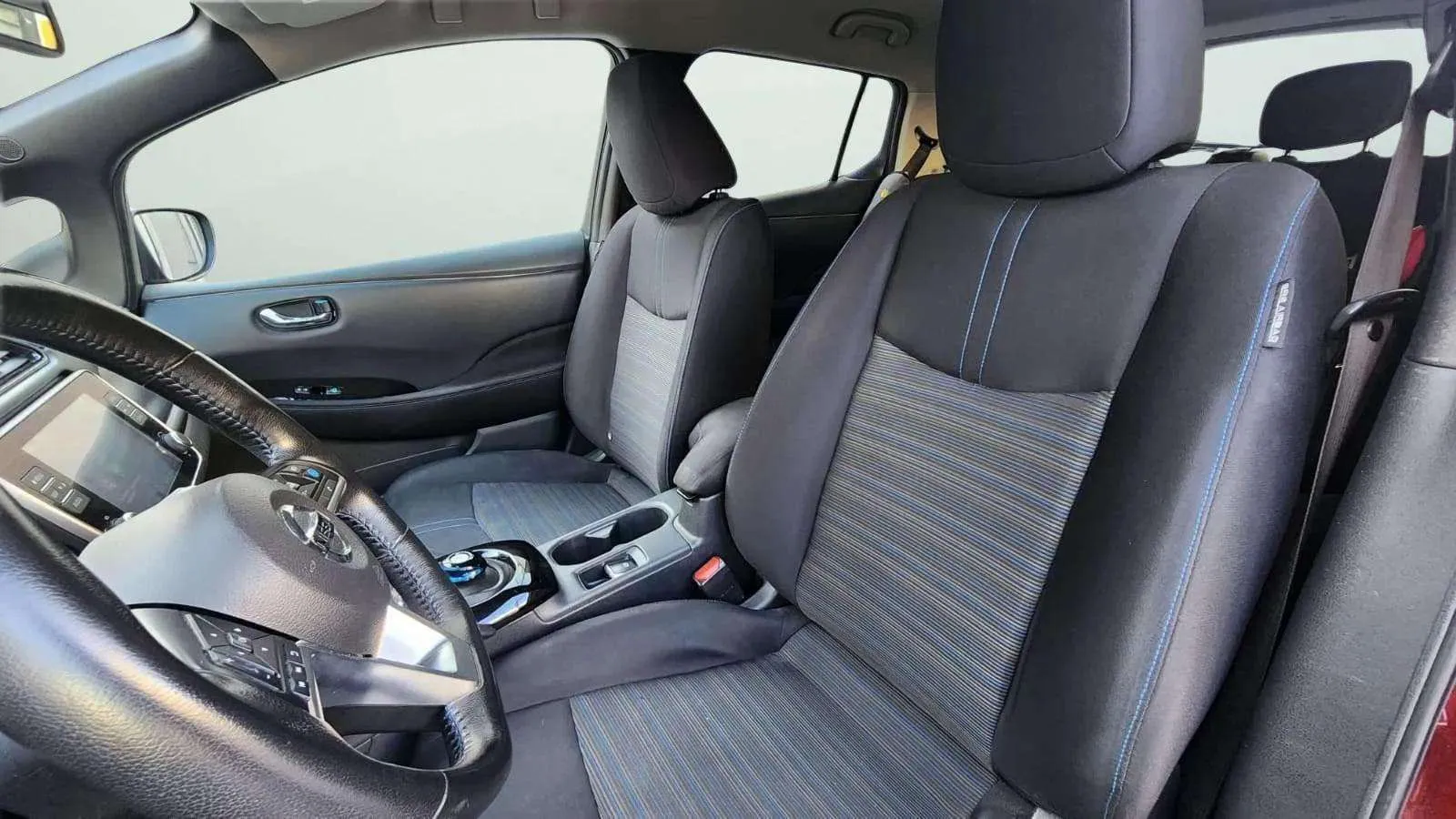 Nissan Leaf 40kWh N-Connecta - foto 21