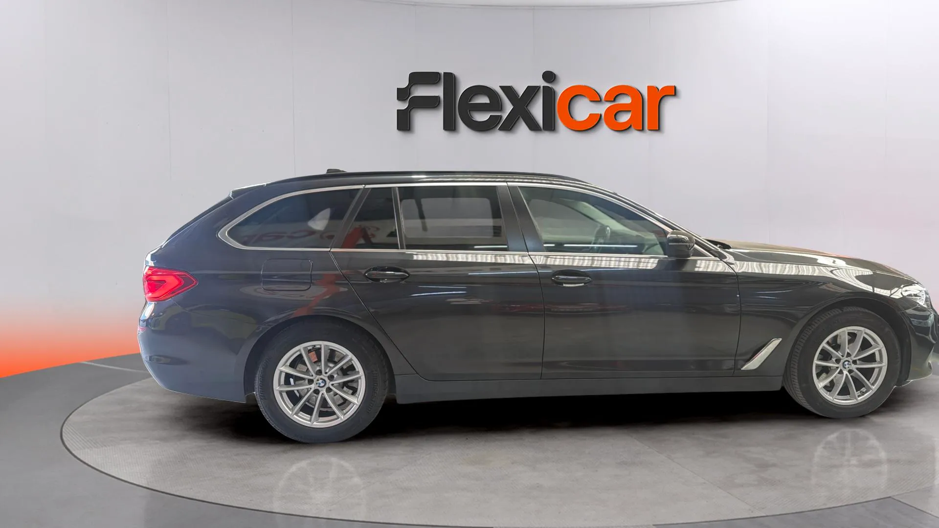 BMW Serie 5 520dA Touring - foto 5