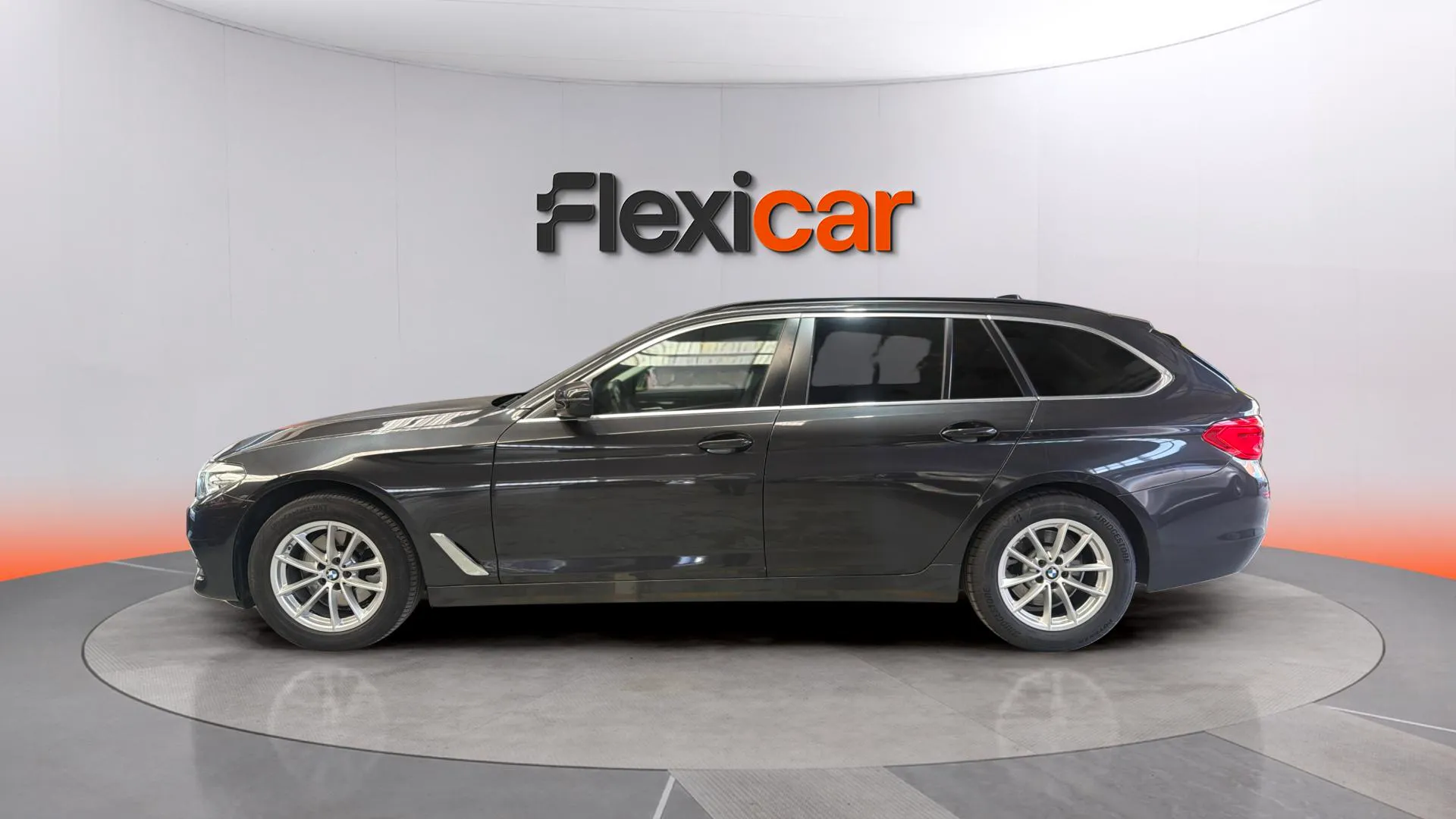 BMW Serie 5 520dA Touring - foto 4