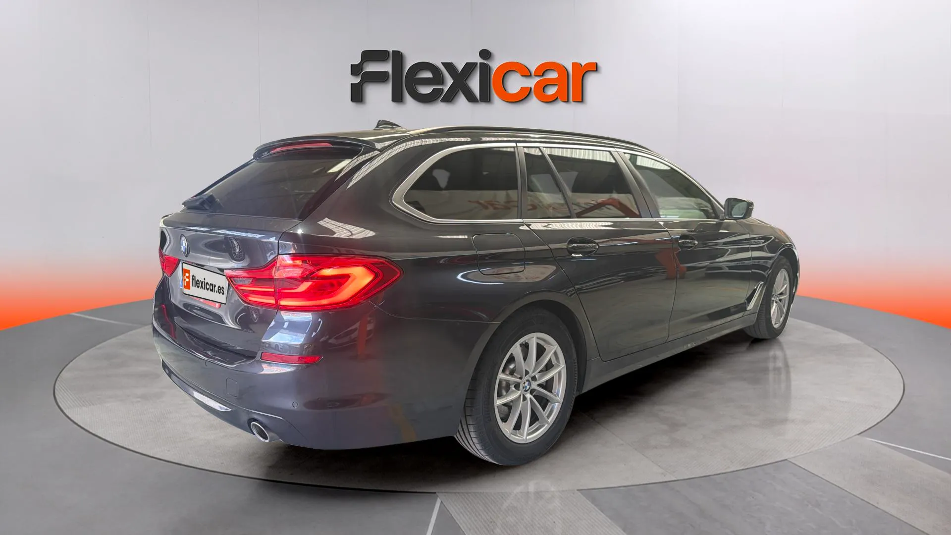 BMW Serie 5 520dA Touring - foto 8