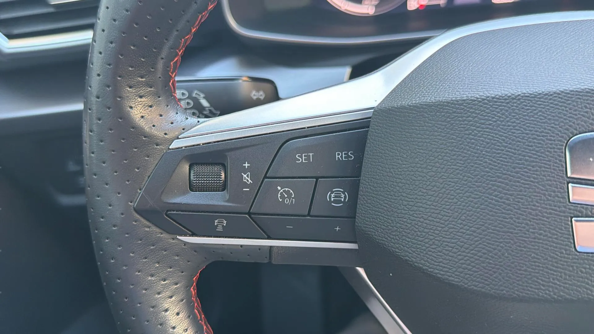 SEAT León SP 1.5 TSI FR XS - foto 21
