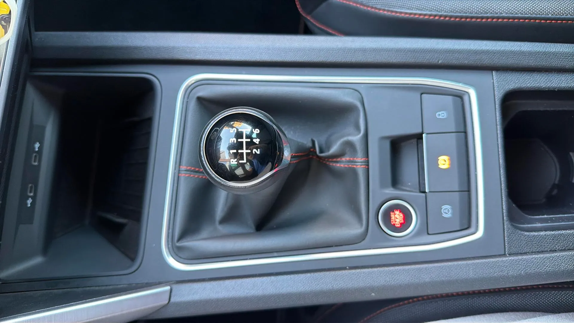 SEAT León SP 1.5 TSI FR XS - foto 19