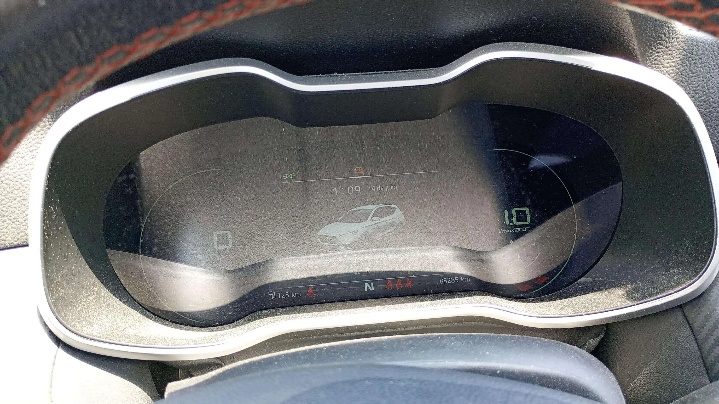 MG ZS 1.0T Luxury - foto 12