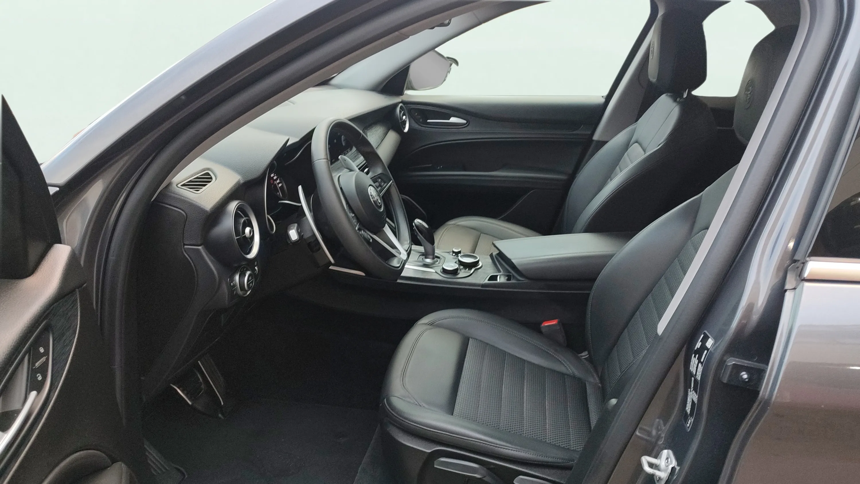 Alfa Romeo Stelvio 2.2 Diésel Executive RWD - foto 12