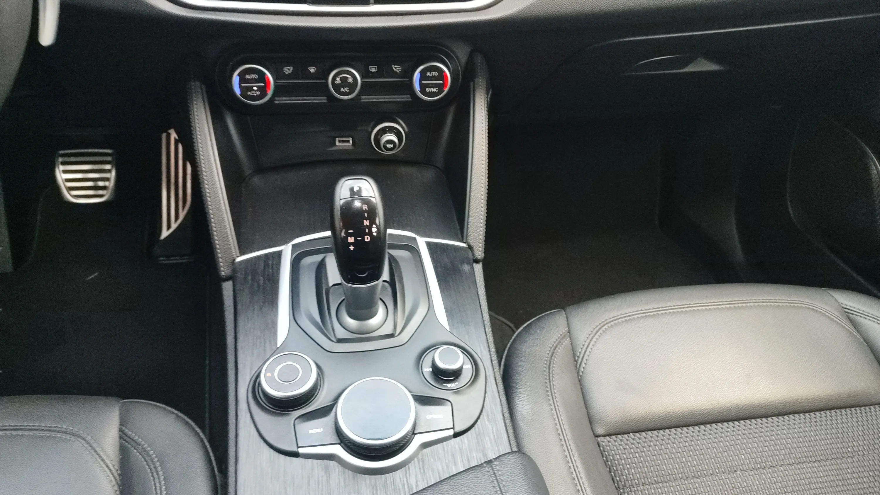 Alfa Romeo Stelvio 2.2 Diésel Executive RWD - foto 11