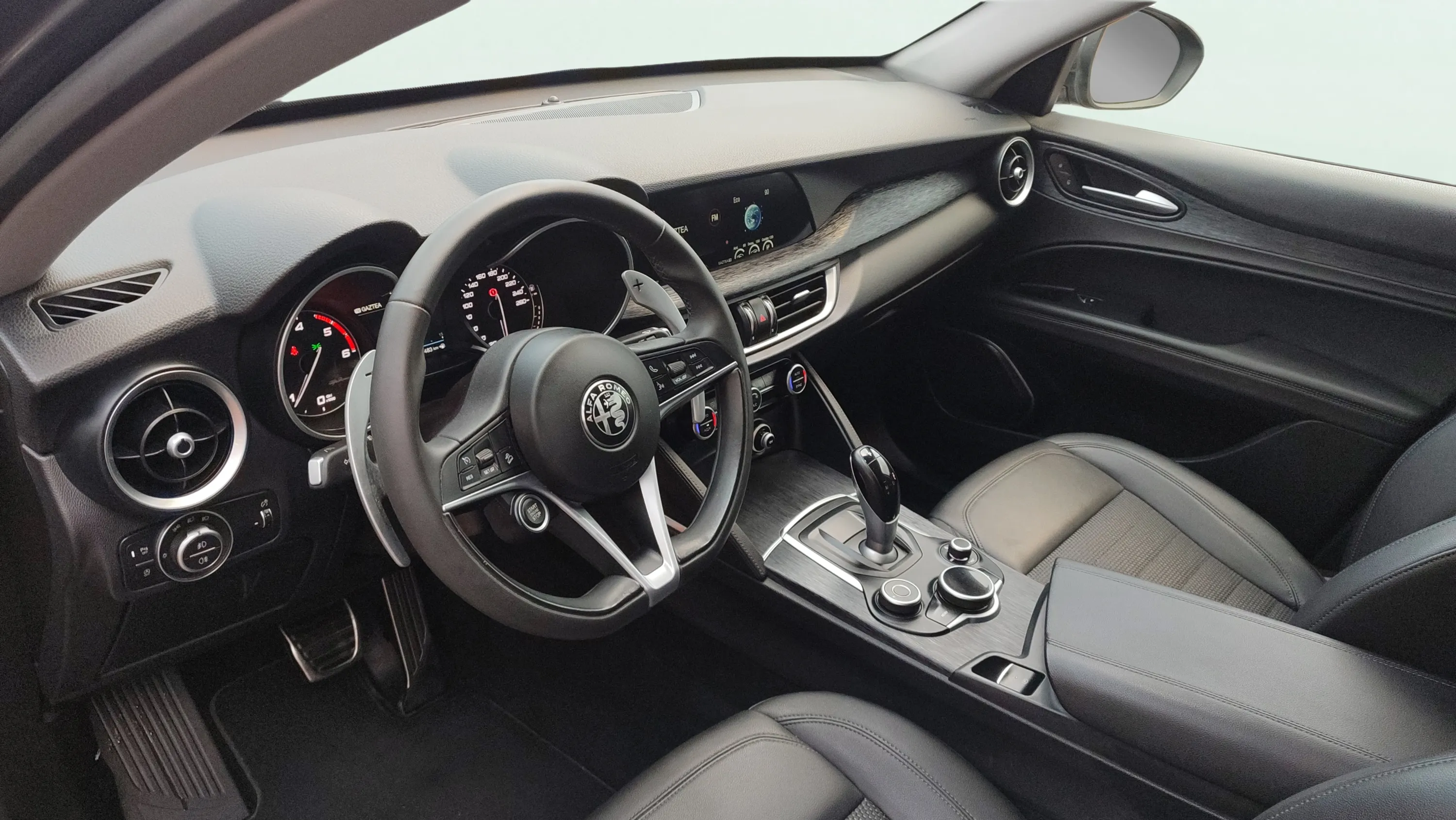 Alfa Romeo Stelvio 2.2 Diésel Executive RWD - foto 13