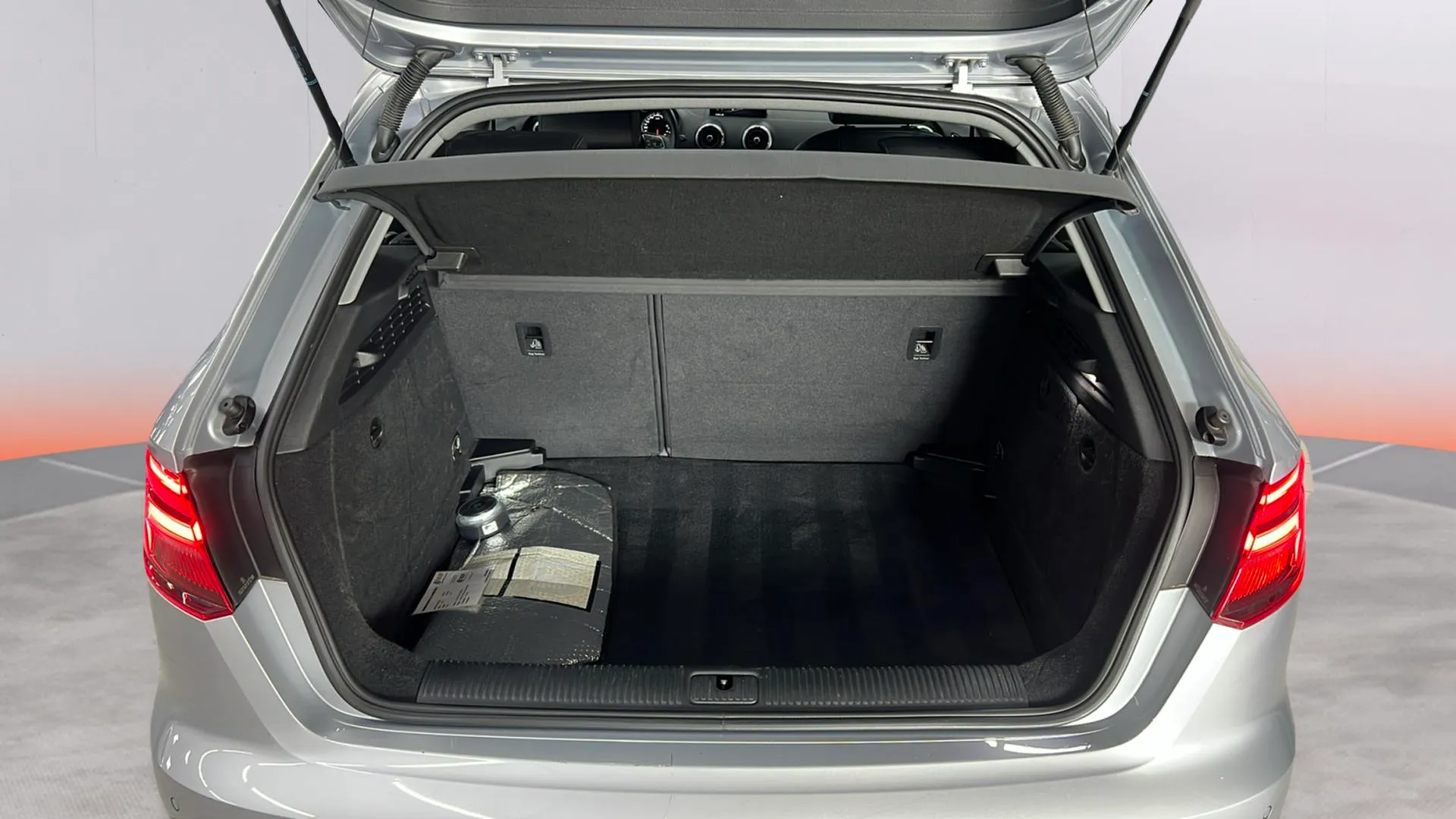 Audi A3 30 TFSI Sportback - foto 20