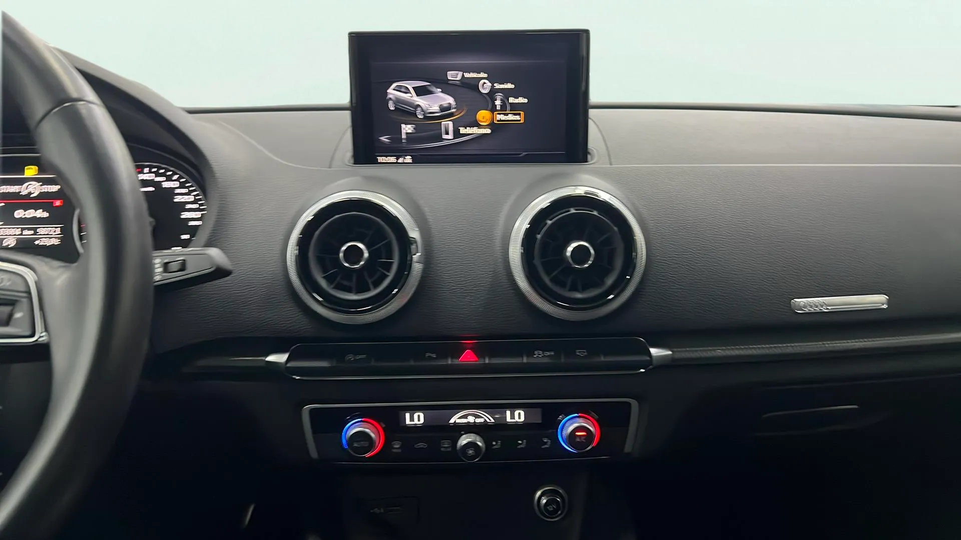 Audi A3 30 TFSI Sportback - foto 10