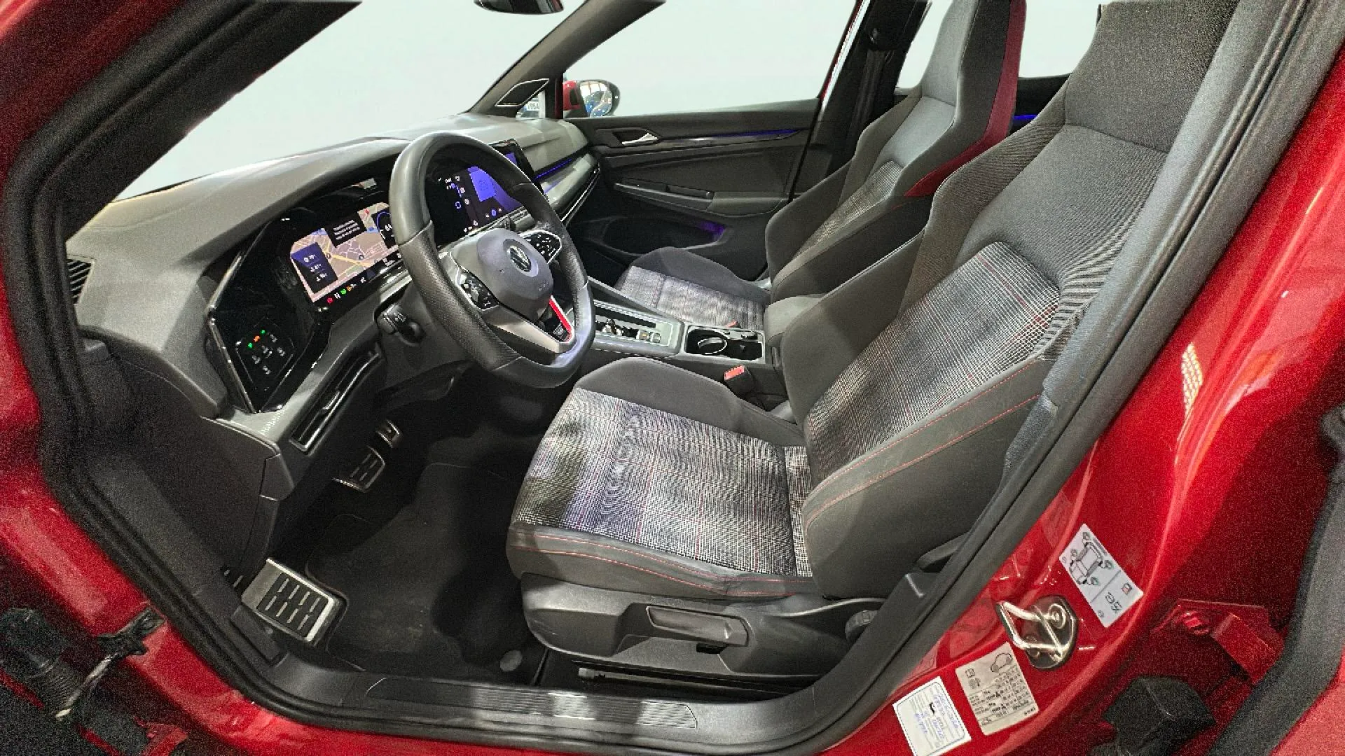 Volkswagen Golf GTI Performance 2.0 TSI DSG - foto 19