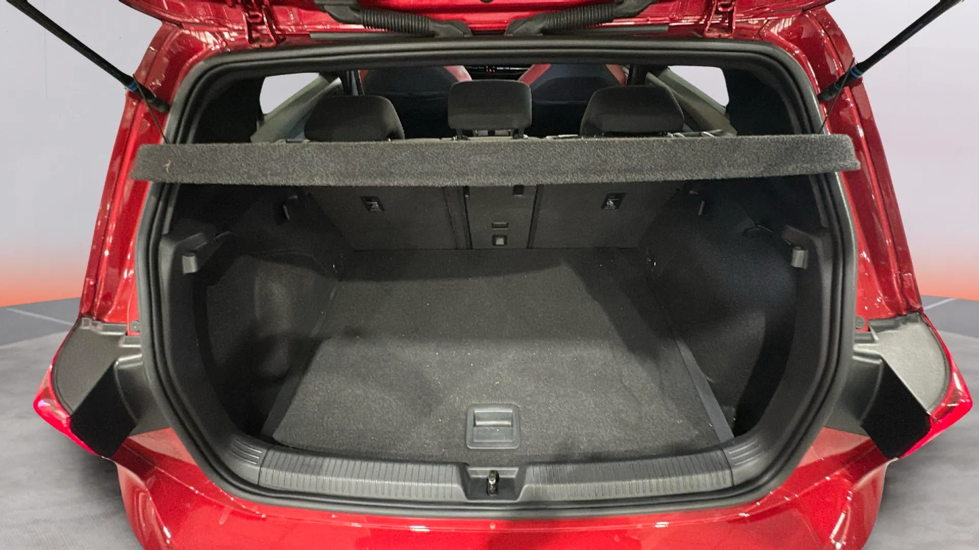 Volkswagen Golf GTI Performance 2.0 TSI DSG - foto 15