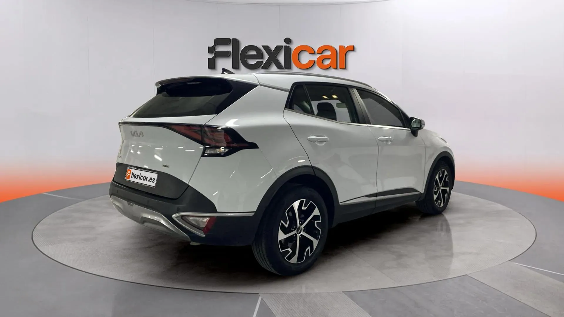 Kia Sportage 1.6 T-GDi HEV Drive 4x2 - foto 7