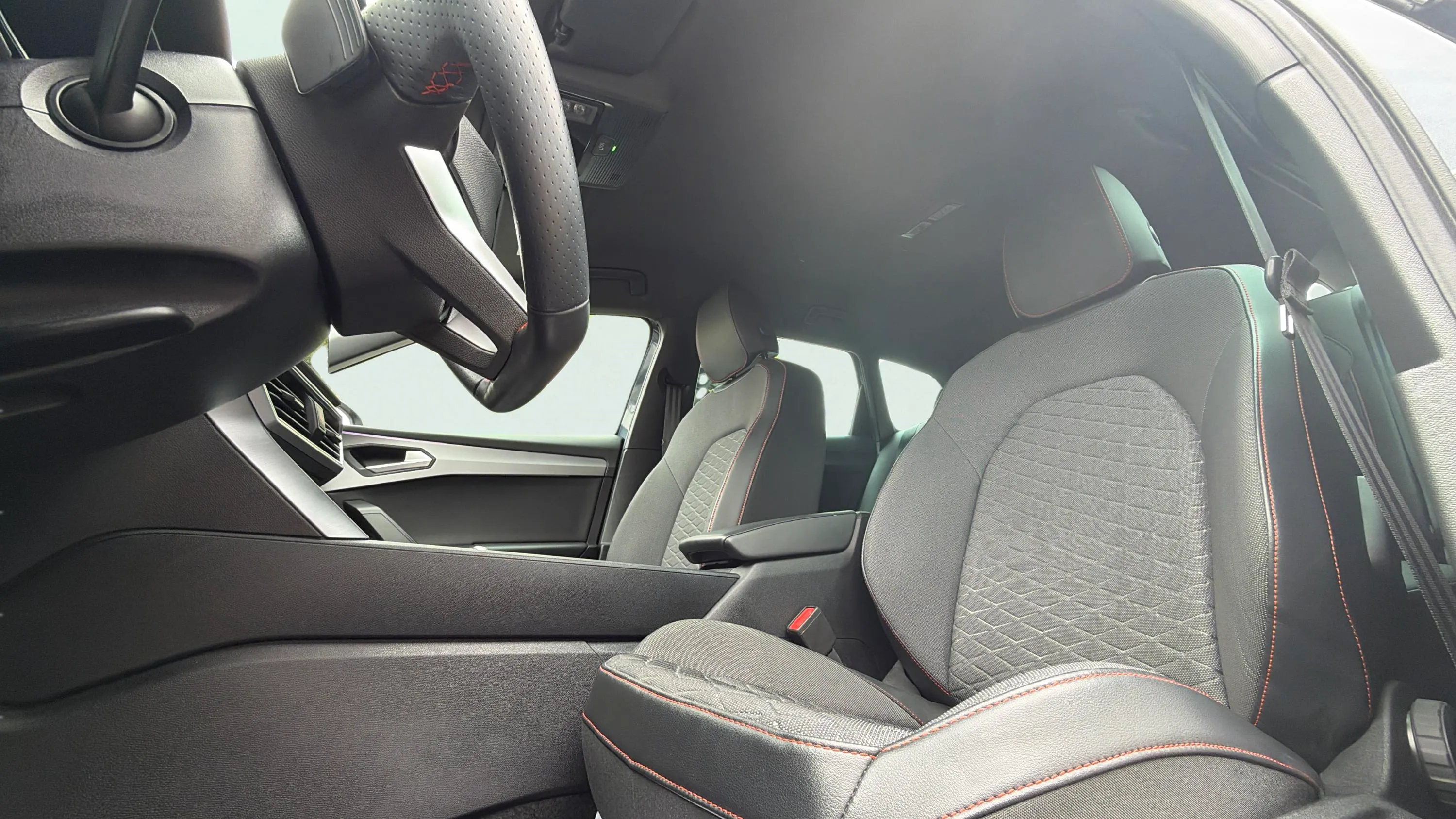 SEAT León SP 1.5 eTSI DSG FR Special Edition - foto 10