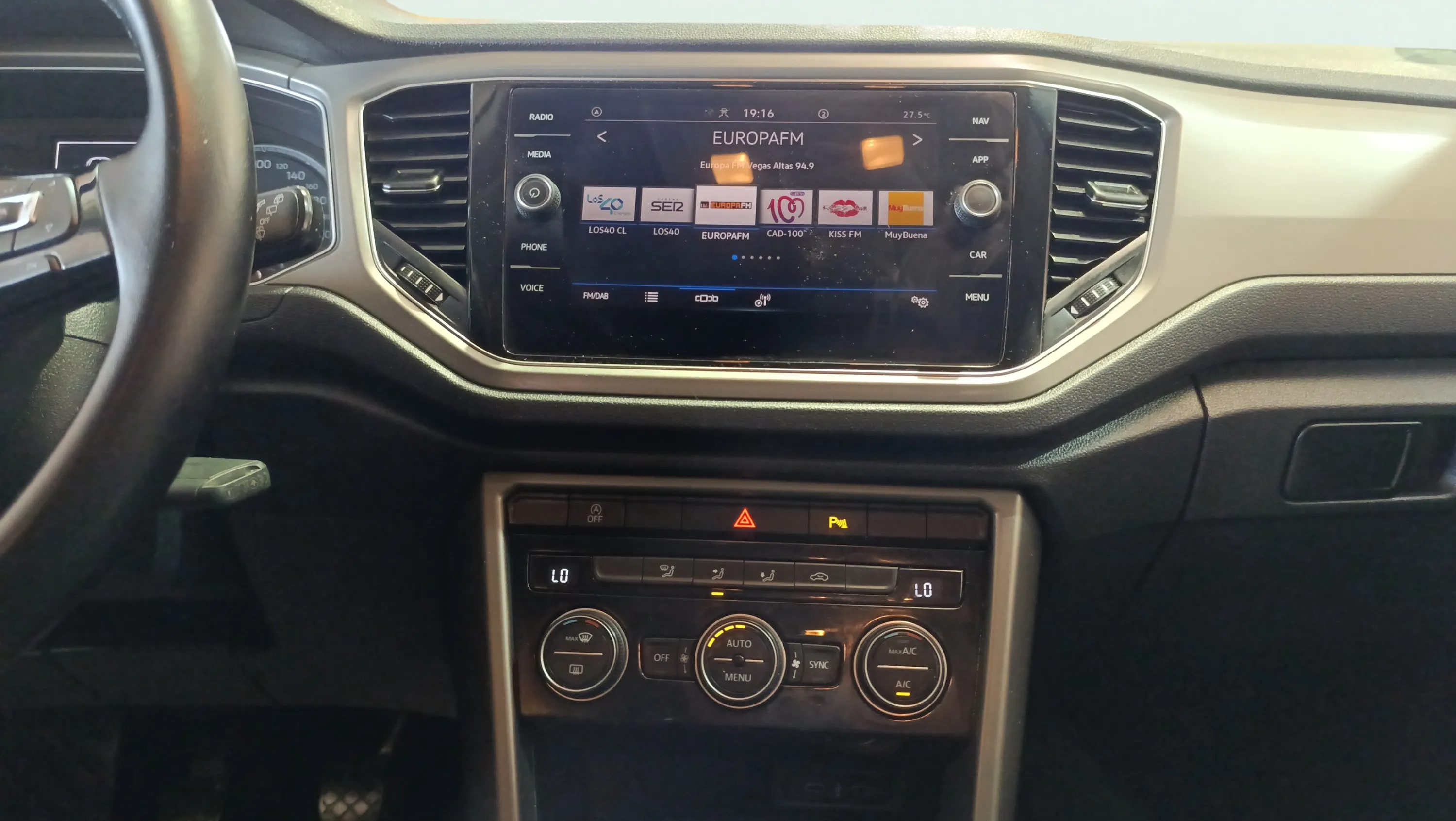 Volkswagen T-Roc Advance 1.0 TSI - foto 16