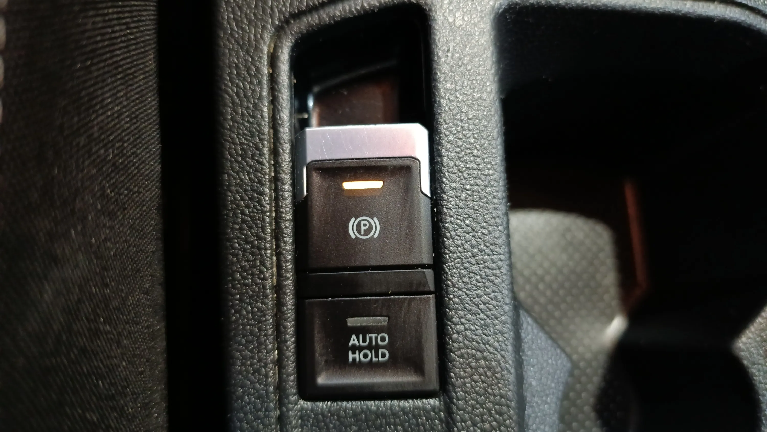 Volkswagen T-Roc Advance 1.0 TSI - foto 28