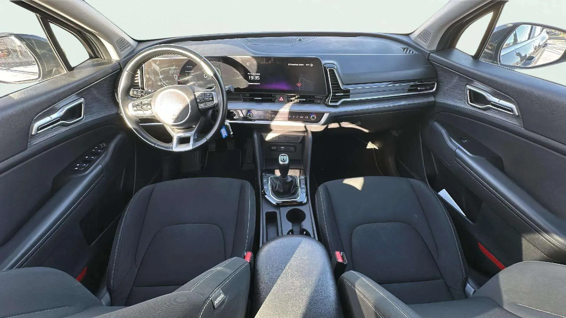 Kia Sportage 1.6 CRDi MHEV Business 4x2 - foto 16